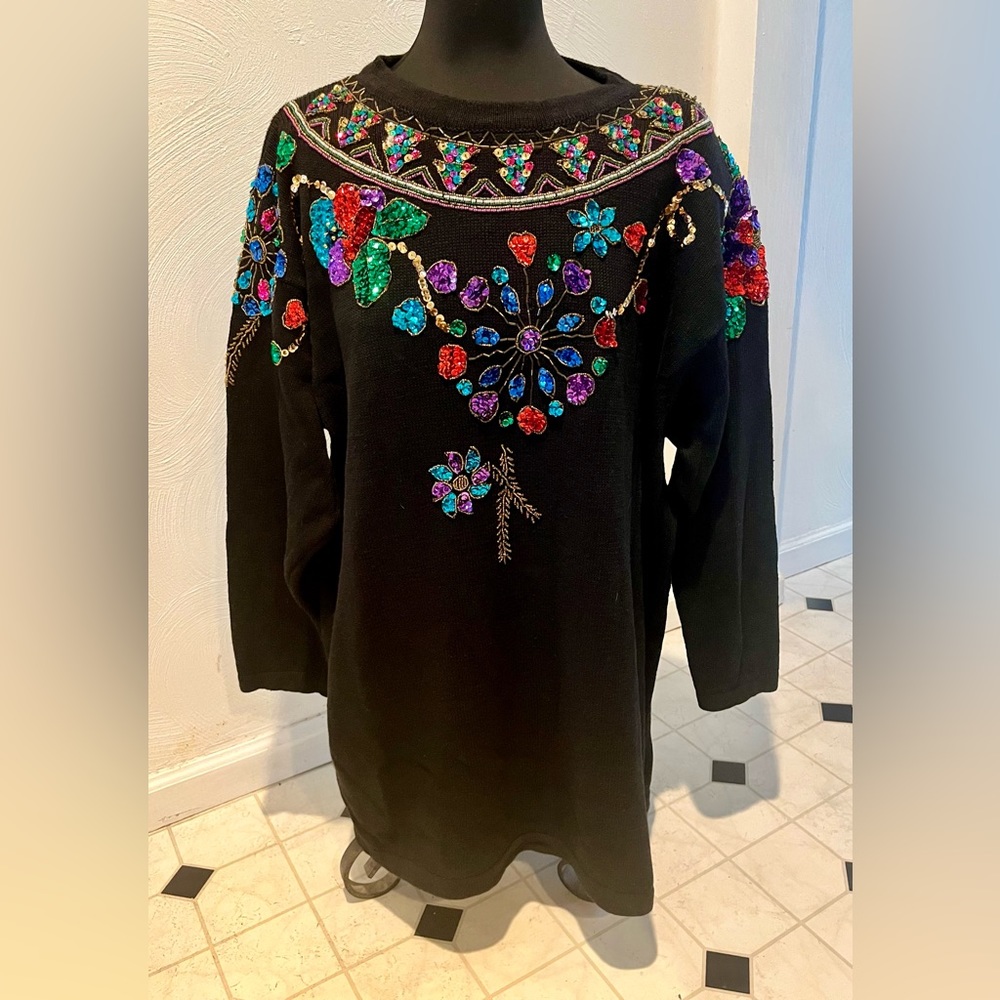Vintage sml sport beaded sweater